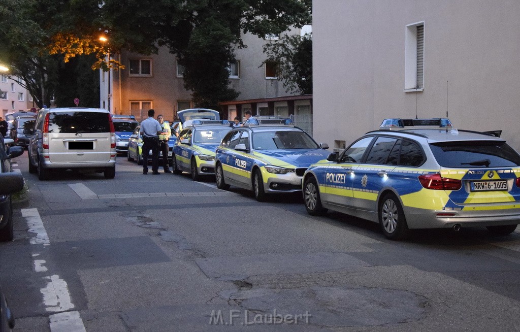 Einsatz BF Bedrohungslage Koeln Kalk P30.JPG - Miklos Laubert